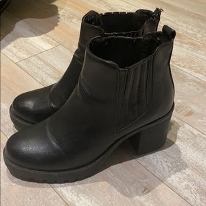 Black Cathy Jean Booties